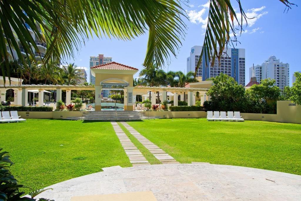 Ferienwohnung Deluxe Chevron Renaissance Gold Coast Exterior foto