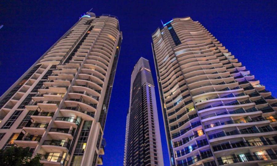 Ferienwohnung Deluxe Chevron Renaissance Gold Coast Exterior foto